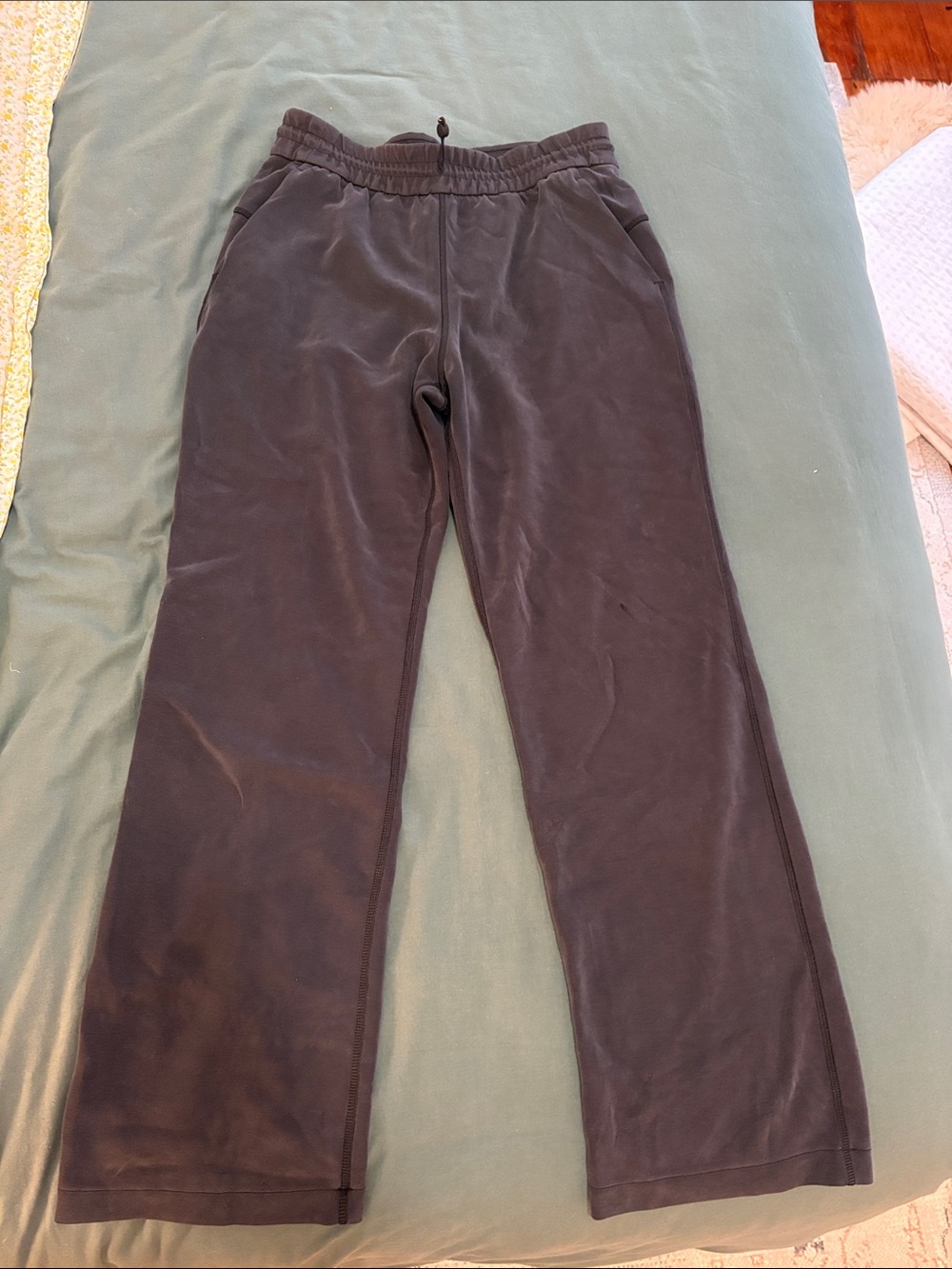 lululemon athletica Women's Gray Track Pants